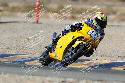 media/Mar-12-2022-SoCal Trackdays (Sat) [[152081554b]]/Turn 11 (1035am)/